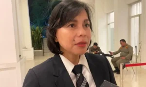DILANTIK-Selfie-Paat-usai-dilantik-sebagai-Pelaksana-Tugas-Kepala-Dinalioi8900